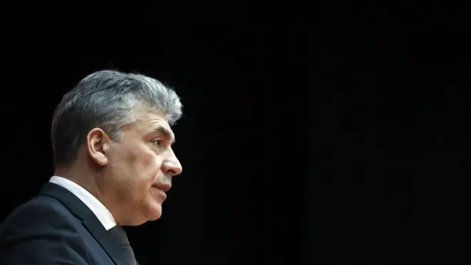 ЦИК не хочет передавать мандат Жореса Алферова Павлу Грудинину, экс-сопернику Владимира Путина на президентских выборах