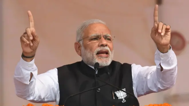 એક રેલીમાં નરેન્દ્ર મોદી
