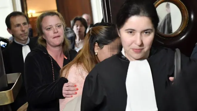 Una de las víctimas, segunda por la derecha.