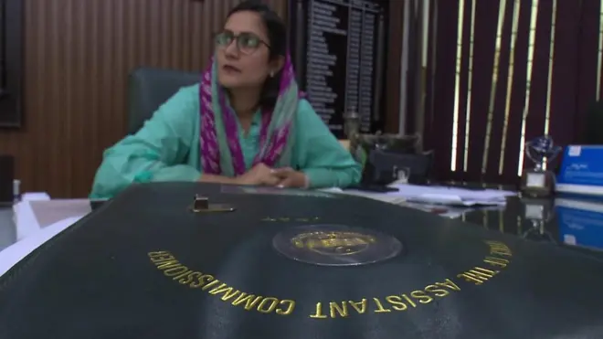 اسسٹنٹ کمشنر گجرات عزوبہ عظیم