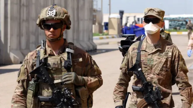 未開封 米軍支給品 湾岸戦争時 米軍専用トランプ フセイン大統領 イラク軍 5個 未開封 米軍支給品 湾岸戦争時 米軍専用トランプ フセイン大統領