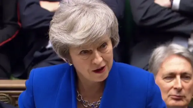 英国首相特蕾莎·梅表示，如果赢得不信任动议表决，将在下周一提交另一份脱欧草案。