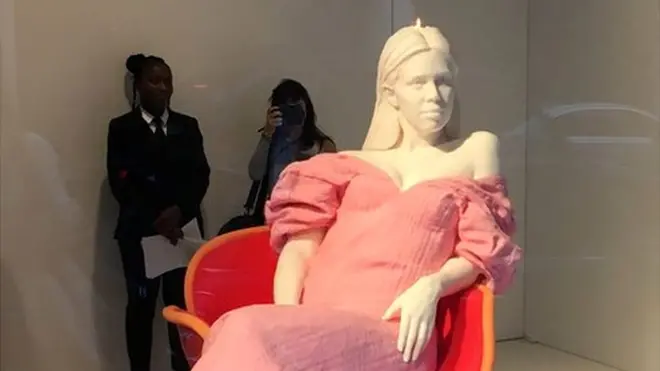 Скульптура Жуковой