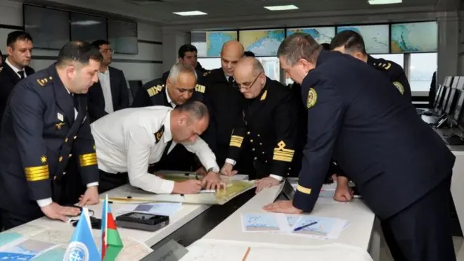 İtkin düşən neftçi axtarış