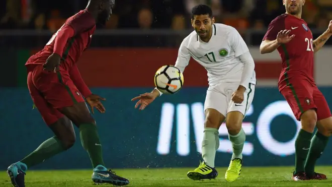 Нынешняя сборная Саудовской Аравии - одна из самых возрастных на ЧМ-2018. 33-летний полузащитник Тайсир аль-Джассим остается одним из лидеров команды, он провел за сборную 131 матч, в которых забил 18 голов