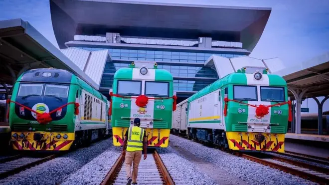 "Buhari in Lagos": [Muhammadu Buhari] 'June 10 Ebute Metta train project commissioning'