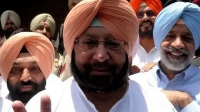 انڈیا کی ریاست پنجاب کے وزیر اعلیٰ کیپٹن ریٹائرڈ امریندر سنگھ