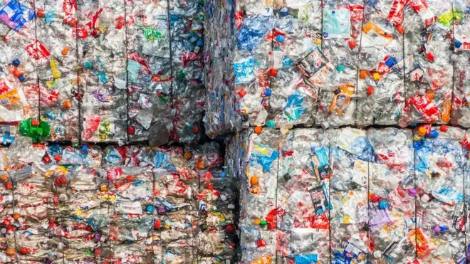 폐기된 플라스틱