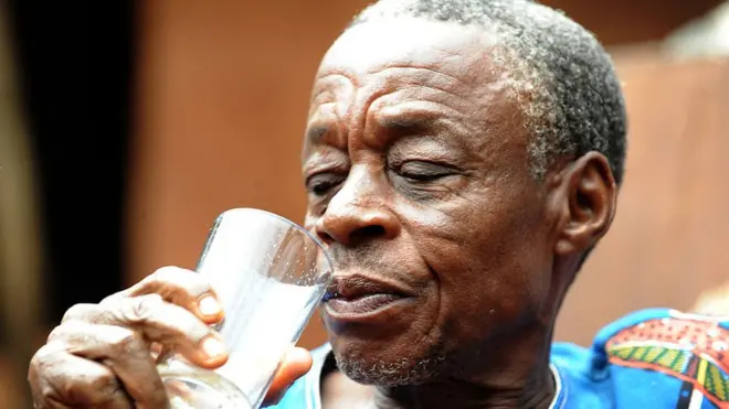 Onye na-aṅụ manya ngwọ