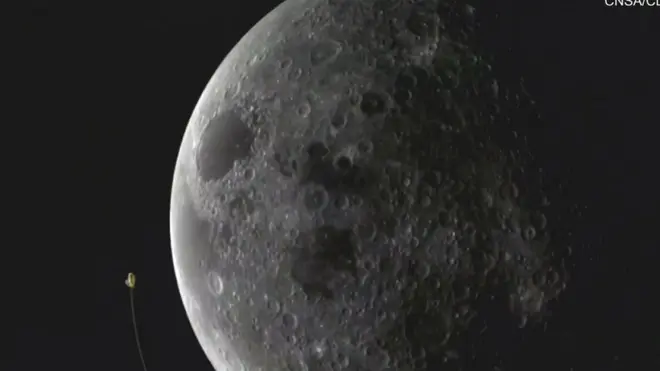 لماذا لا نرى الوجه الآخر للقمر؟