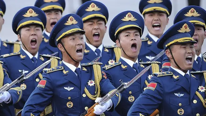 चीनी सैनिक