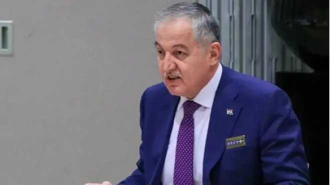 د تاجکستان بهرنیو چارو وزیر