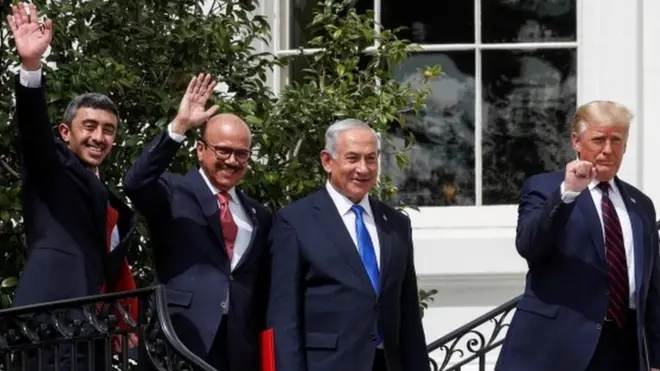 ممثلو الدول الموقعة على الاتفاق