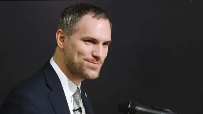 Зденек Гржиб заявив, що його взяли під охорону, але не зміг пояснити чому