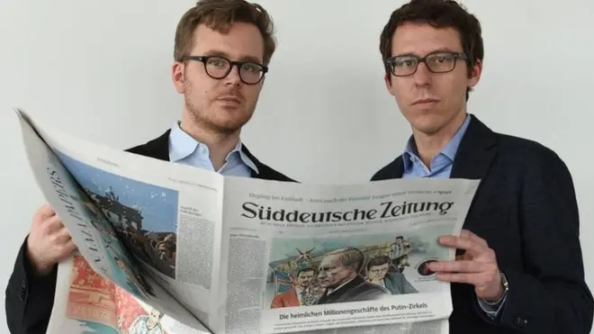 પત્રકારોનો સમૂહ જેમણે પેરેડાઇઝ પપેર્સના દસ્તાવેજો તપાસીને કાળાનાણાંના આ ગોરખધંધાને વિશ્વ સમક્ષ ખુલ્લો પાડ્યો છે