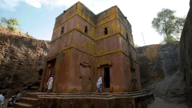 The Toto Tours itinerary includes the ancient churches of Lalibela