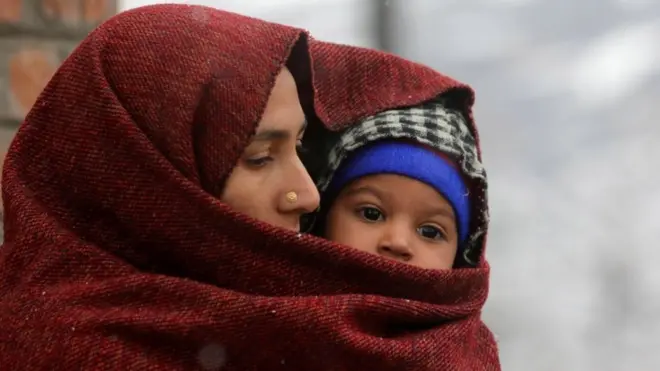 बर्फबारी