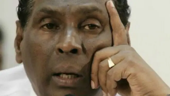 රාජිත කැබිනට් ප්‍රකාශක පදවියෙන් ඉවත් කරන ලෙස ඉල්ලා සිටින කම්කරු ඇමති ජෝන් සෙනෙවිරත්න