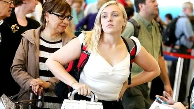 उड़ान को लंबा करने में एयरलाइंस कंपनियों का कैसा फ़ायदा?