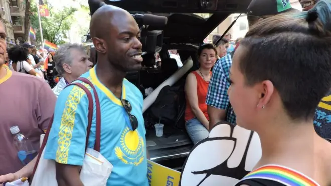 Лерой Терелонг, ямаец по происхождению, в прошлом преподавал английский в Алма-Ате