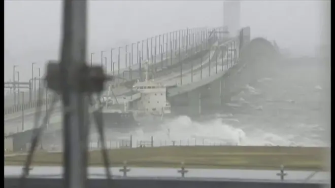 台風上陸 7206.flood.png