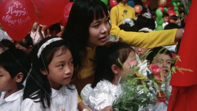 Giáo dục tiểu học ở VN đang được quan tâm nhiều sau vụ sách giáo khoa và cách đánh vần 'thực nghiệm'