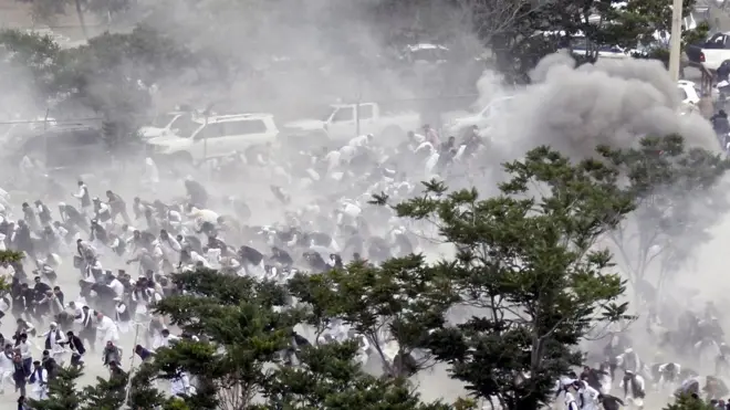 د ملي امنیت شورا د یکشنبې ورځې غونډه کې له هغو کسانو سره د جدي او قانوني چلند خبره شوې چې د دې مراسمو په امنیت ټینګولو کې یې بې غوره کړې ده.