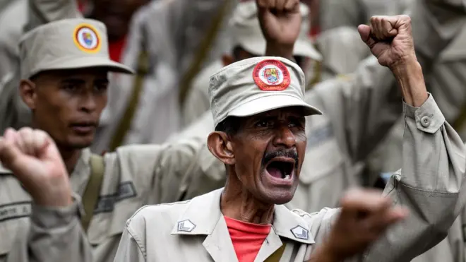 La milicia complementa a la Fuerza Armada desde 2008 y busca llegar este año a los 500.000 miembros.