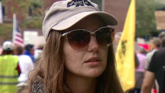 Leah Cushman mengatakan ia tak mau divaksin