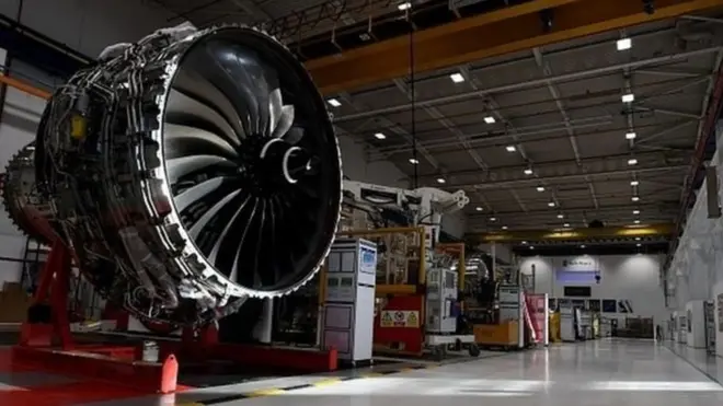 رولز رويس تسجل خسائر قياسية تبلغ 4.6 مليار جنيه استرليني