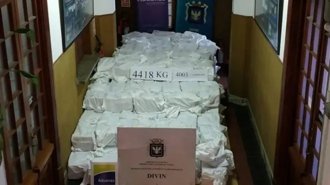 د یوراګوای ګمرک مشر جیمي بورګیاني وايي، د دې نشه يي توکو د بازار بیه یو اعشاریه درې میلیارده ډالره اټکل شوې ده.