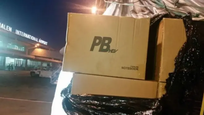 Le premier lot d'ordinateurs "Paul Biya" est arrivé vendredi 22 décembre 2017 de la Chine.