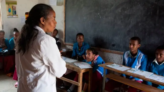 Barsiistuu daree barnootaa keessa ijaajjitu