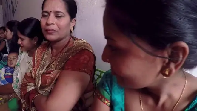 امریکہ نے محفوظ اسقاطِ حمل کے لیے بین الاقوامی اداروں کو دی جانے والی فنڈنگ پر پابندی عائد کی ہے۔ جس سے غیر محفوظ اسقاط حمل کے خدشات بڑھ گئے ہیں۔