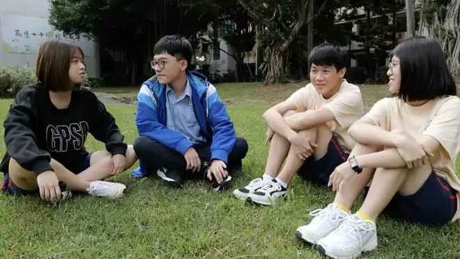 為何台灣高中生爭取「18歲公民權」？