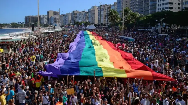 Warga Rio de Janeiro, salah sat kota paling 'terbuka' dan ramah dengan gay, berang terhadap keputusan hakim.