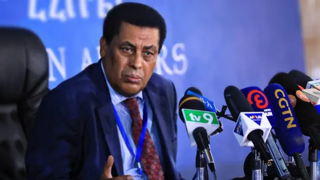 Ambaasaaddar Diinaa Muftii