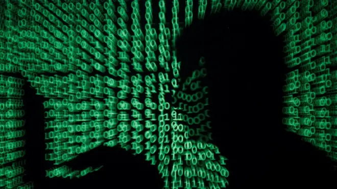 İngiliz medyası genç adamdan 'kazara kahraman' diye bahsetti.