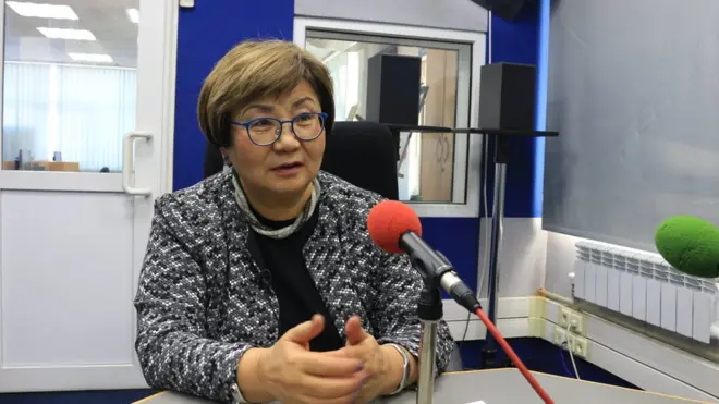 Роза Отунбаев