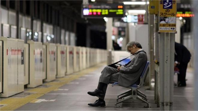 जापान में कम लोग लेते हैं छुट्टी
