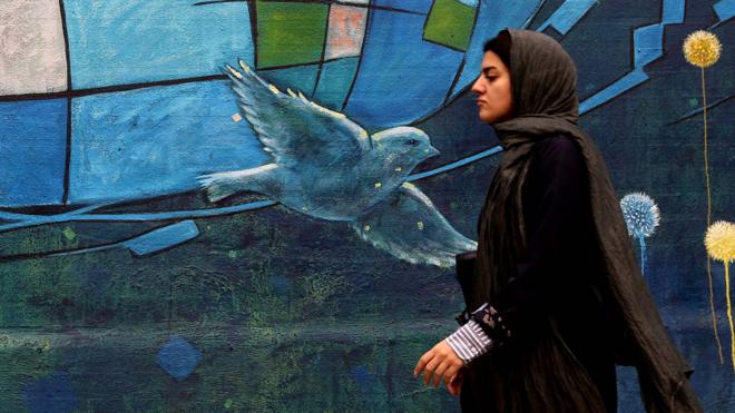 امرأة في إيران