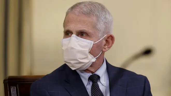 الدكتور أنتوني فاوتشي، كبير المستشارين الطبيين للرئيس الأمريكي جو بايدن، في البيت الأبيض، 9 ديسمبر/كانون أول 2021