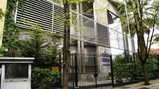 سفارت ایران در تیرانا