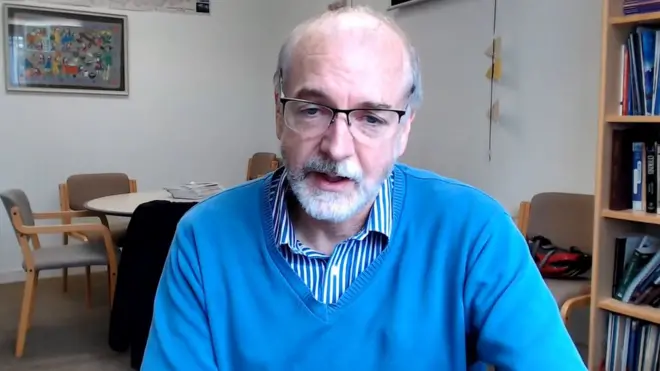 प्राध्यापक पोलार्ड