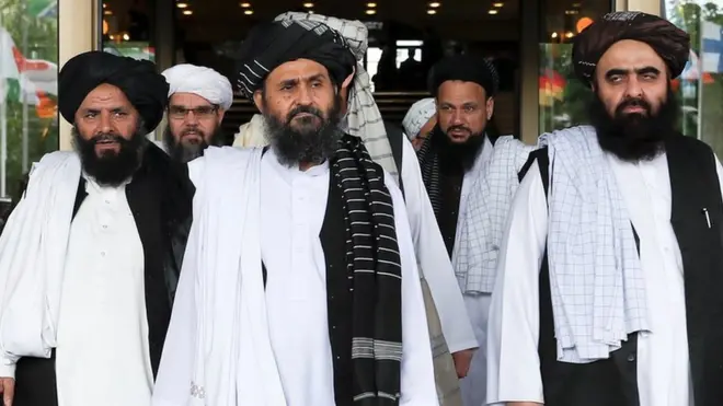 मॉस्को में अमरीका से चल रही शांति वार्ता के दौरान तालिबान का प्रतिनिधिमंडल