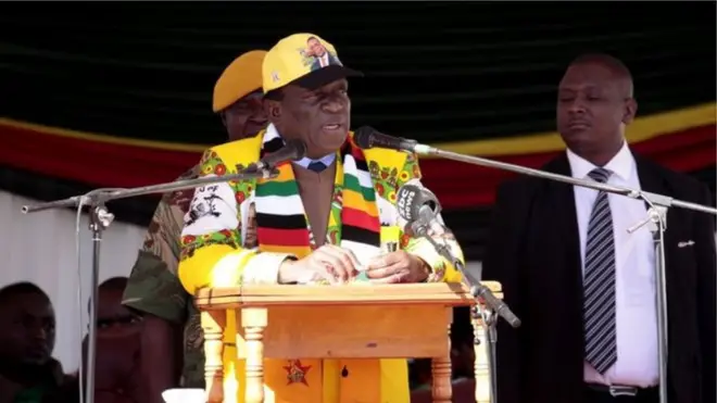 Rais wa Zimbabwe Emmerson Mnangagwa