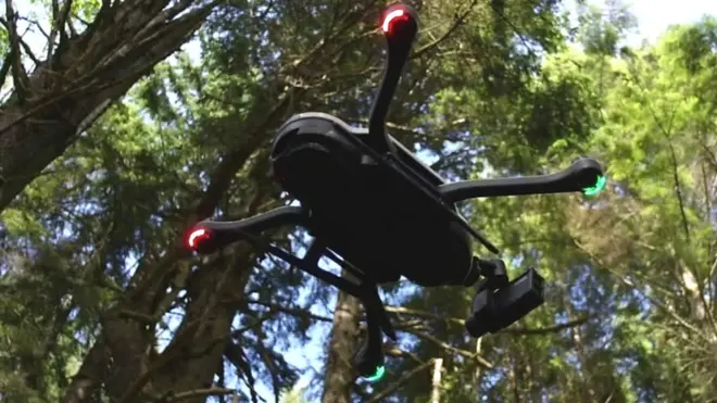 Gopro karma drone【hero5付き】 GoPro Karma Drone with GoPro Hero5 Session Harness