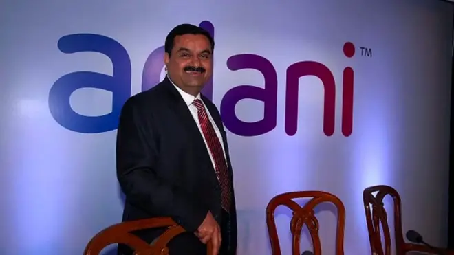 일론 머스크, 제프 베조스에 이어 세계 3위 갑부로 등극한 고탐 아다니 회장