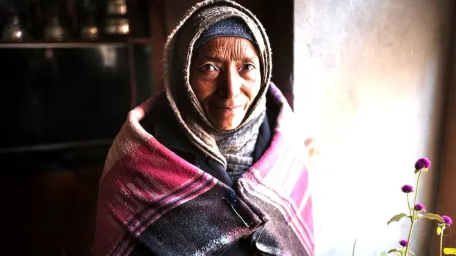 अब्बास अली की पत्नी