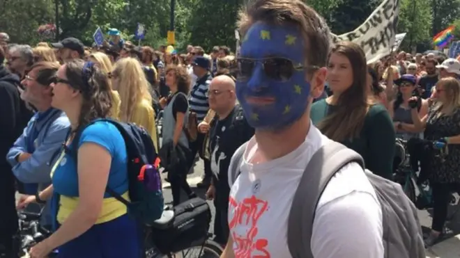 Марш протеста против "брексита"